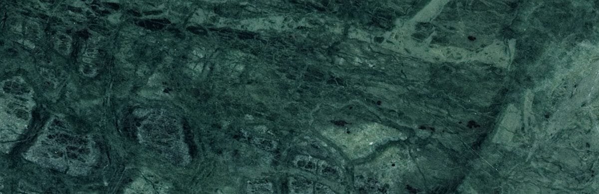 Campione fotografico da catalogo di marmo verde venato